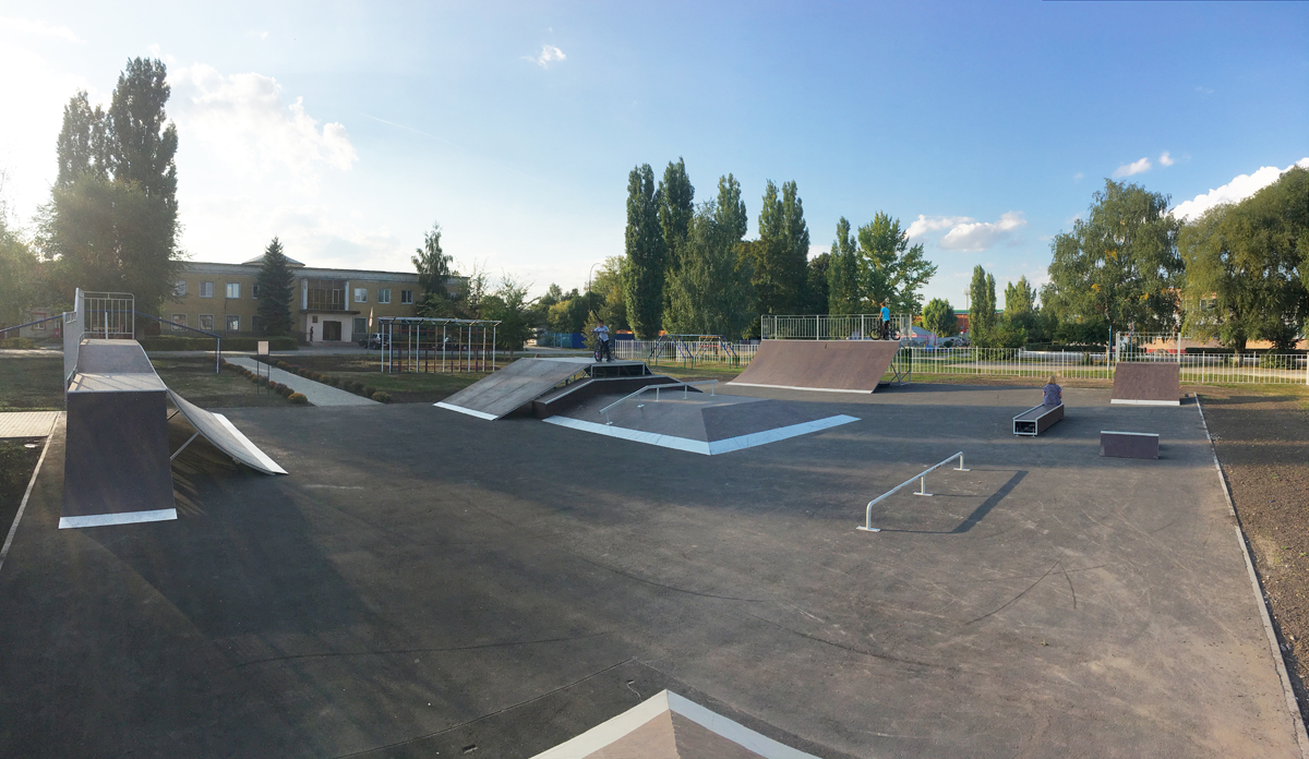 СКЕЙТ-ПЛОЩАДКА ПОЯВИЛАСЬ В УСМАНИ