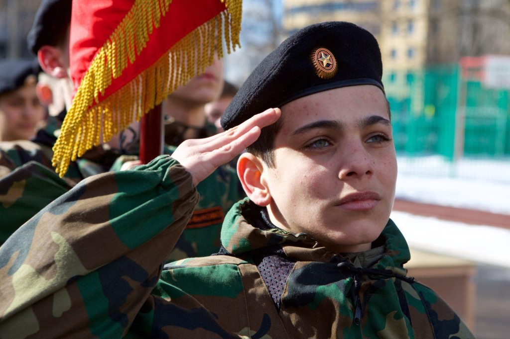 Будем Родине служить