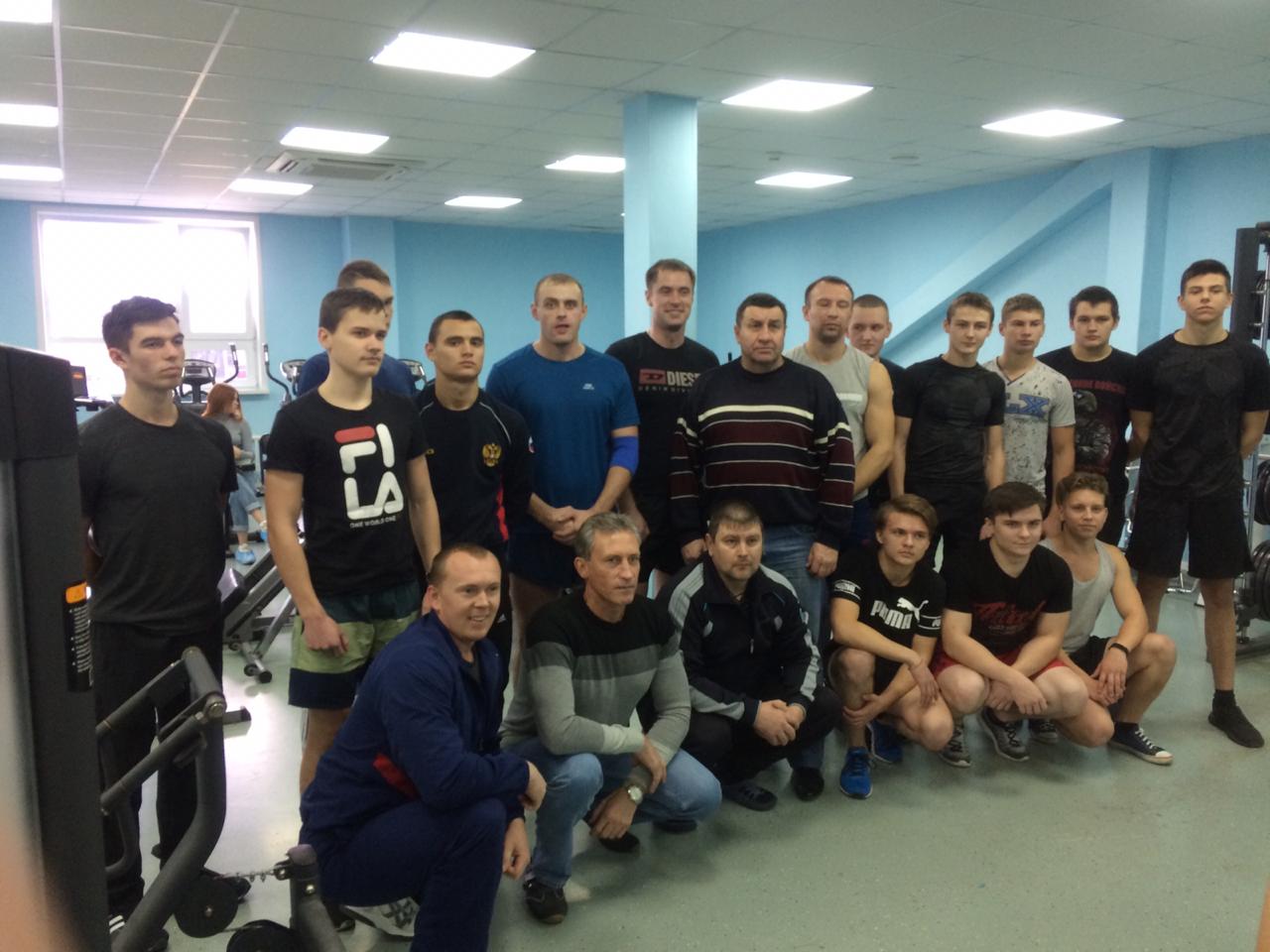 Пауэрлифтинг Пауэрлифтинг