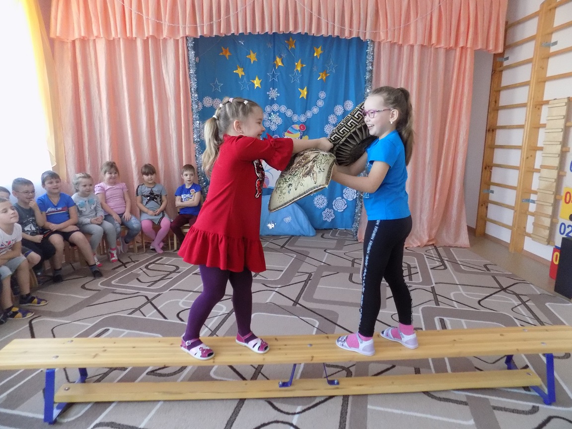 Праздник  «Молодецкие забавы»